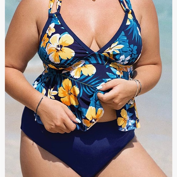 Woman’s Tankini - Picture 2 of 3